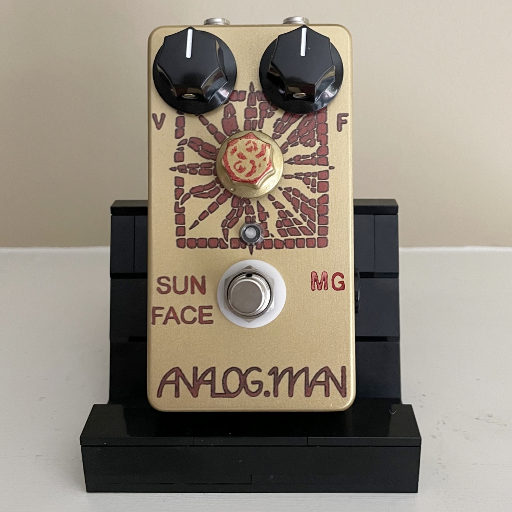 Analog.Man Germanium Sun Face Fuzz | Guitar Nine